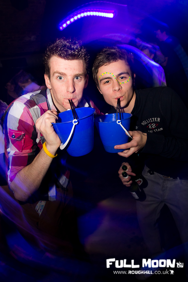 IMAGE: http://payload24.cargocollective.com/1/3/110609/2781851/09-02-2012-23.jpg